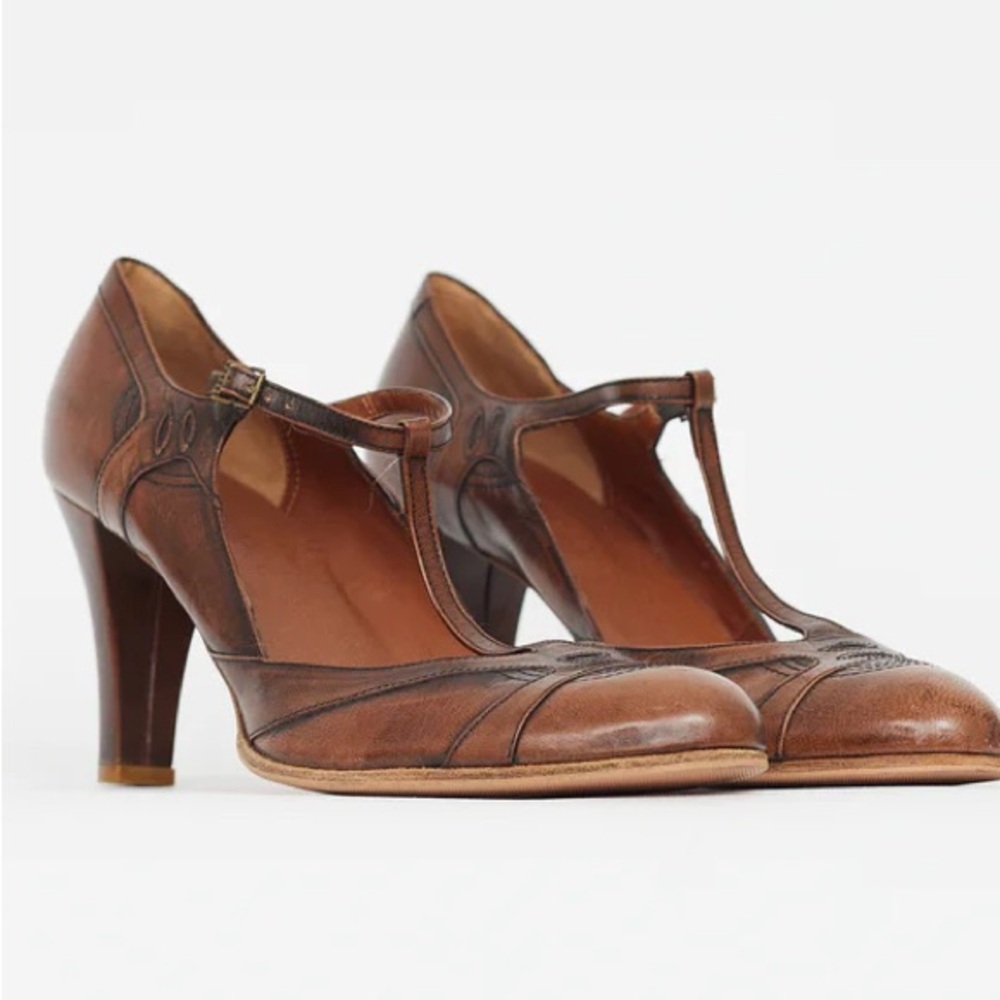 Marc Jacobs Chocolate T-Strap Heels